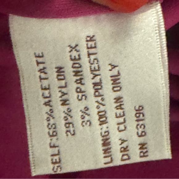 Suzy Chin for Maggy Boutique silky ruched sheath dress ❤️ - Picture 7 of 7